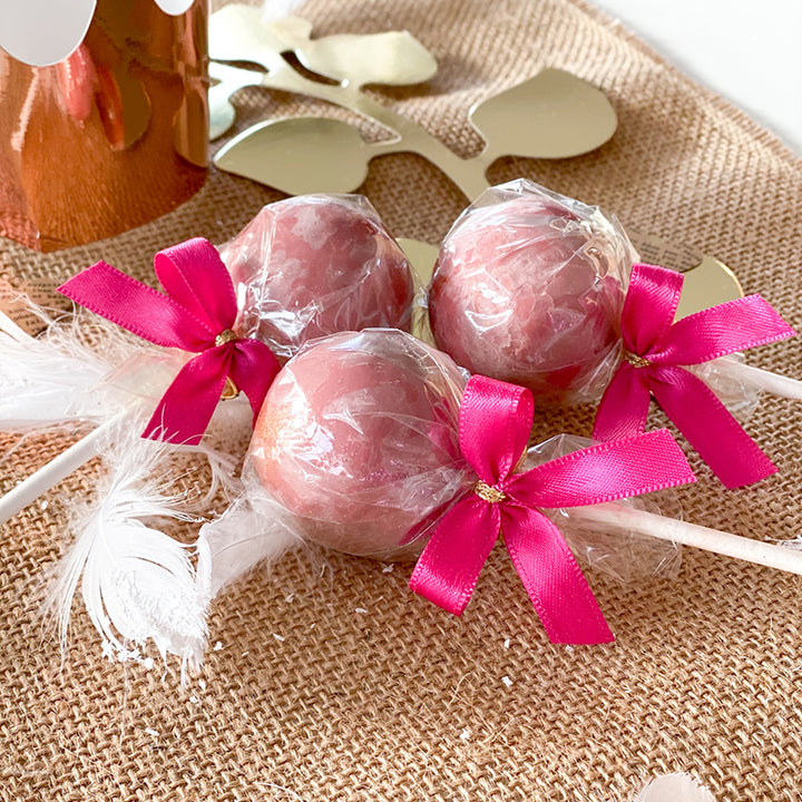 Cake-pops met Ruby-chocolade (12 stuks)